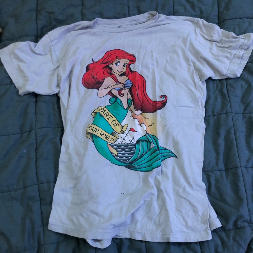 arial shirt